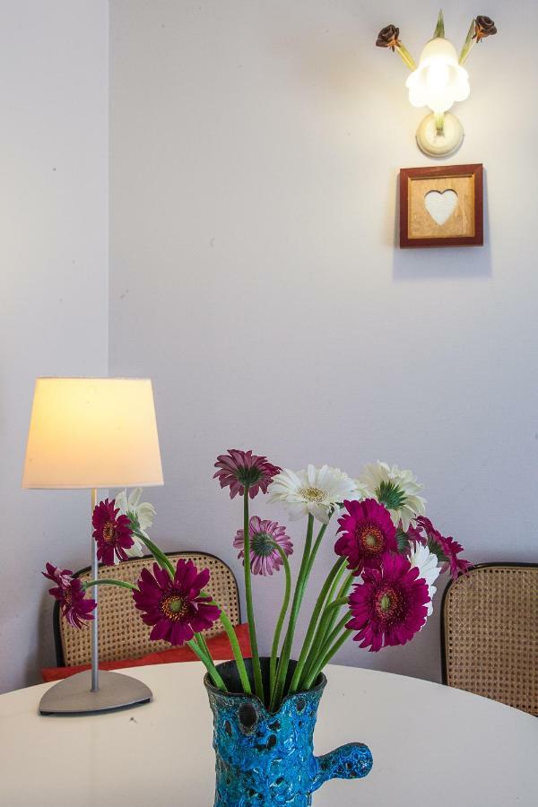 Studio Des Musiciens Apartment *